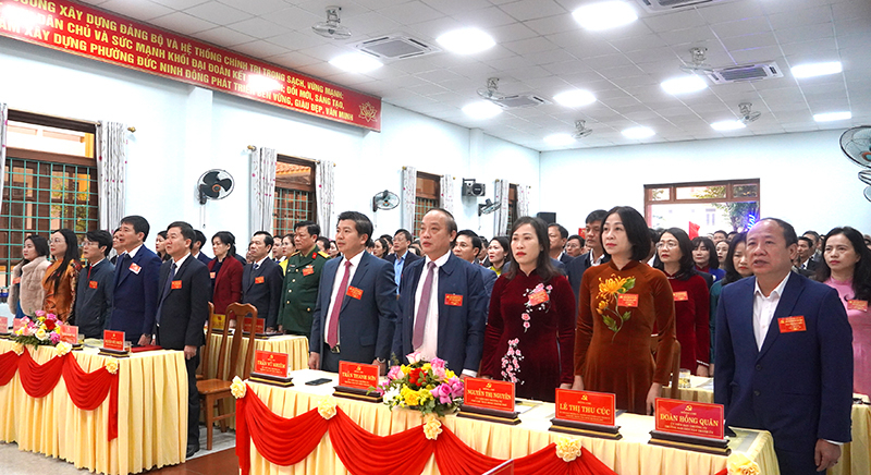 Các đại biểu dự đại hội.