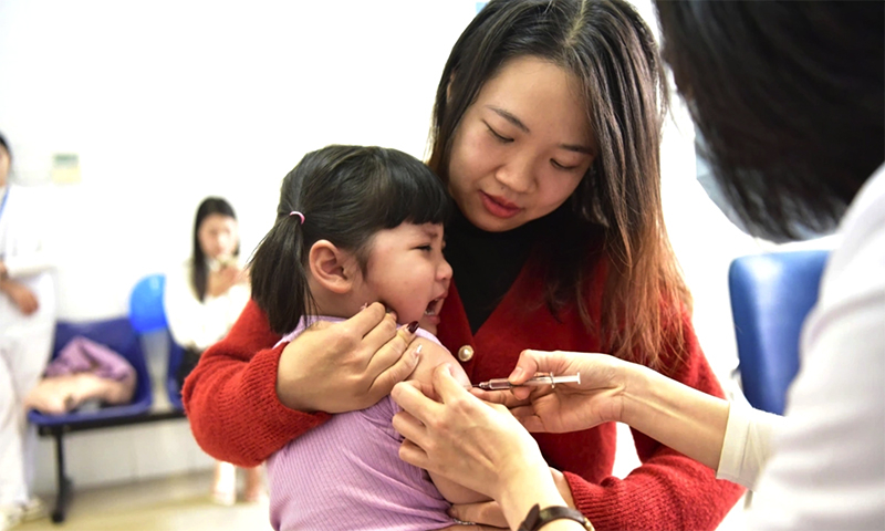 Bộ Y tế ban hành kế hoạch tiêm chủng vaccine sởi đợt 2 năm 2025.