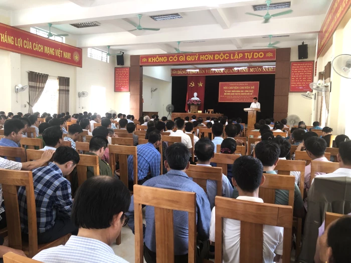 Nói chuyện chuyên đề “phát triển khoa học công nghệ, đổi mới sáng tạo và chuyển đổi số”