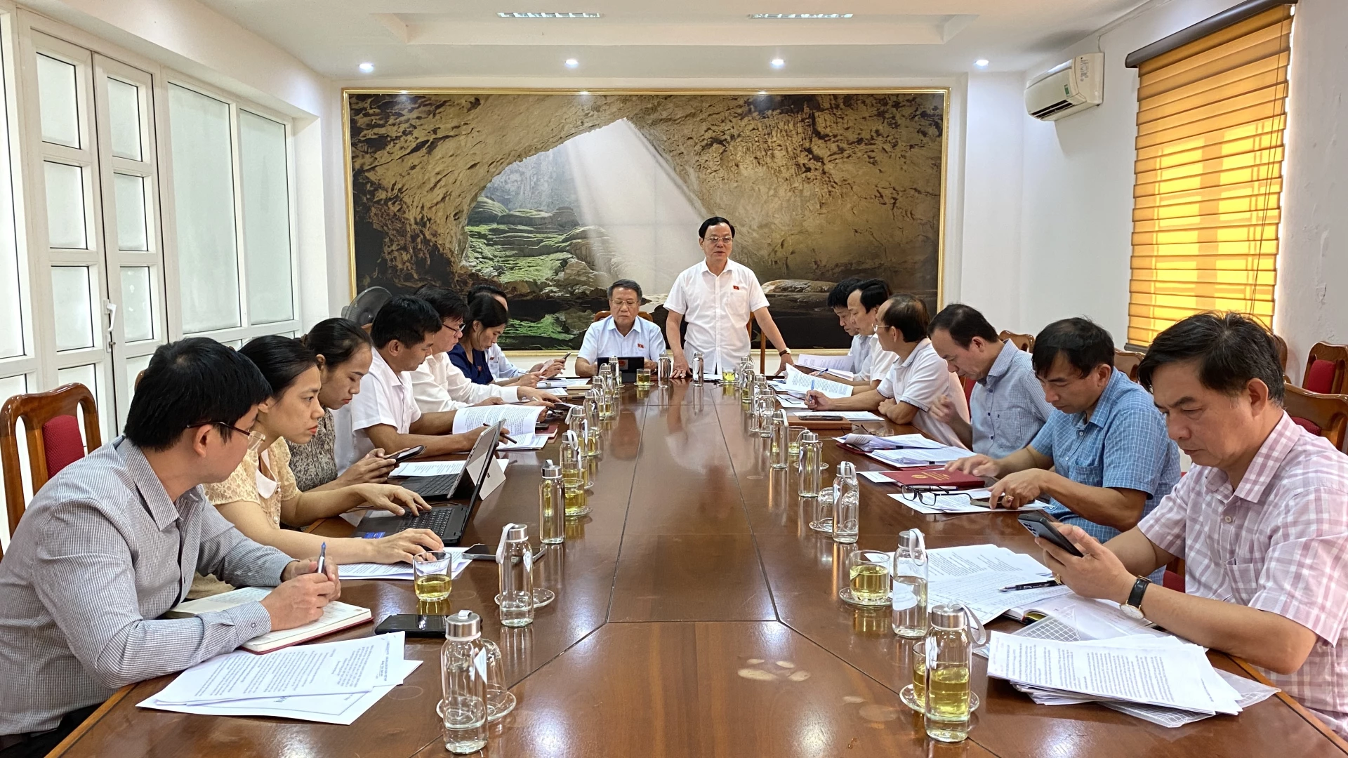 Quang cảnh buổi làm việc - Ảnh: H.N