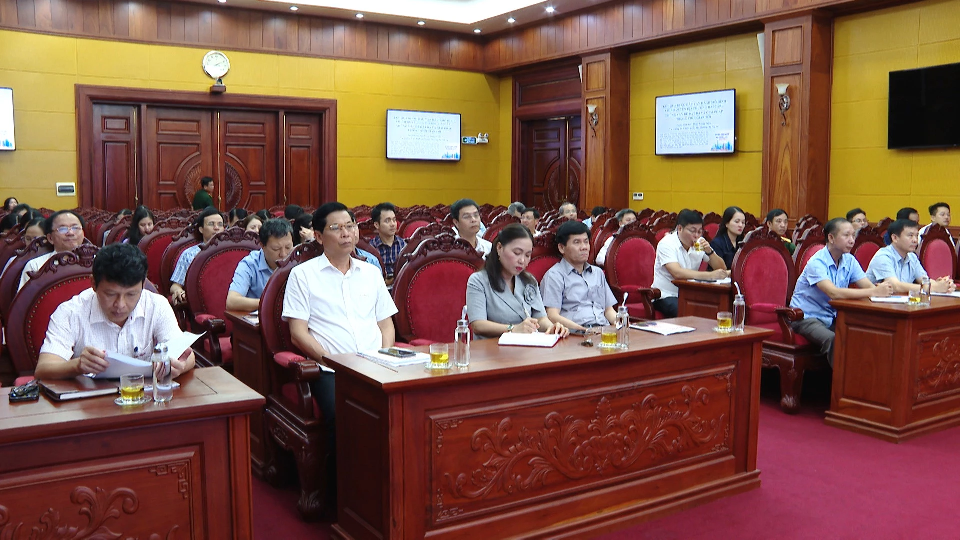 Quang cảnh hội nghị tại điểm cầu hội trường Tỉnh ủy Quảng Trị