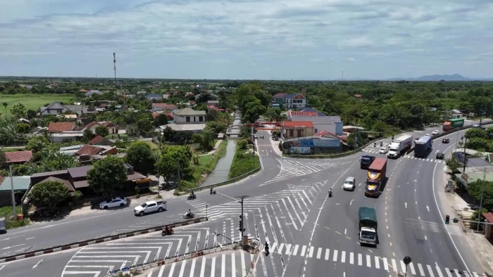 Xây dựng Đảng bộ và hệ thống chính trị trong sạch, vững mạnh