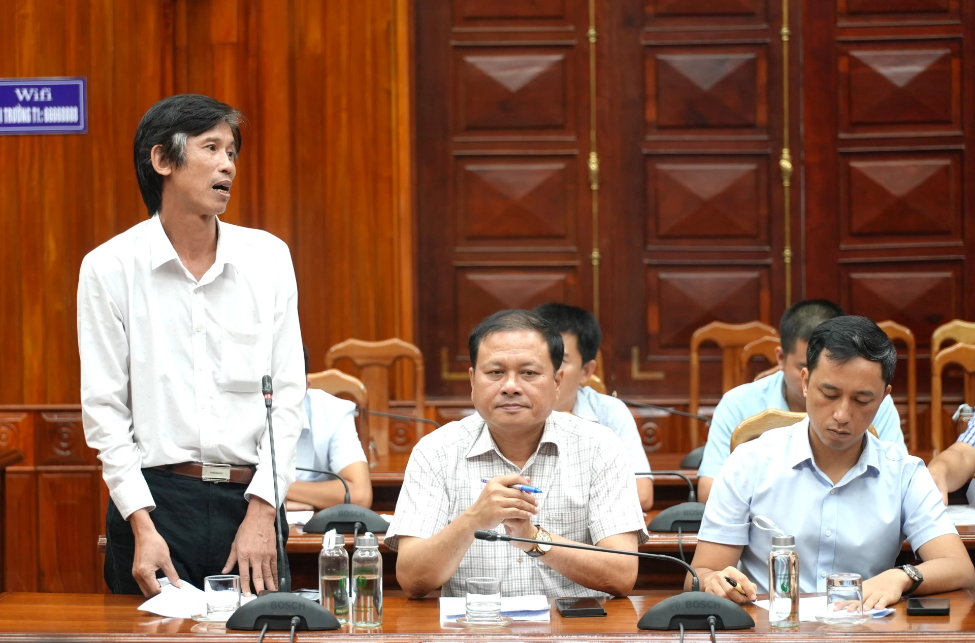 Giám đốc Đài Khí tượng Thủy văn Ngô Hải Dương phát biểu tại phiên họp - Ảnh: Trung Đức