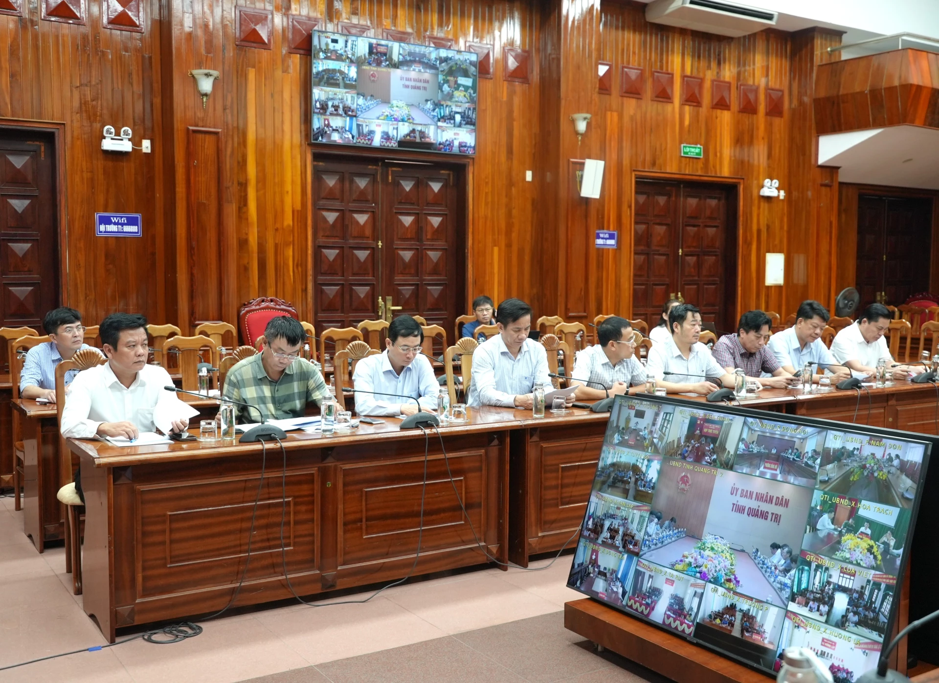Các đại biểu dự phiên họp - Ảnh: Trung Đức