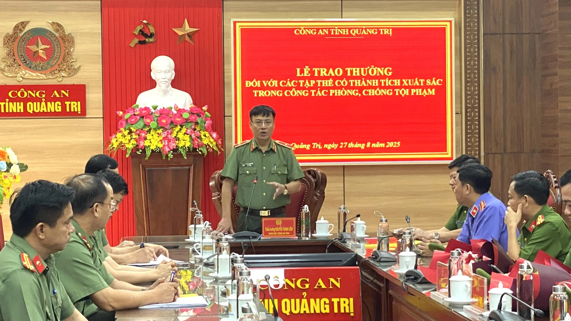 Thiếu tướng Nguyễn Thanh Liêm, Giám đốc Công an tỉnh Quảng Trị phát biểu tại buổi lễ -Ảnh: N.L
