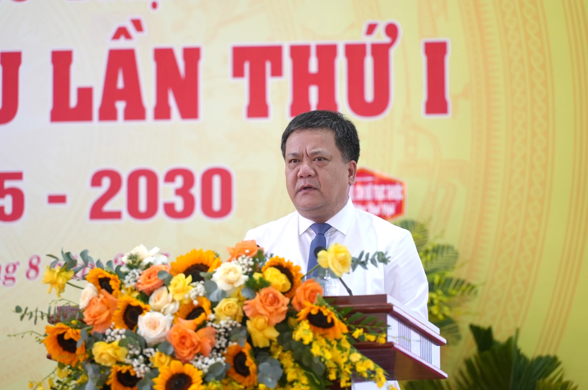 Phó Bí thư Tỉnh ủy, Chủ tịch UBND tỉnh Trần Phong phát biểu chỉ đạo đại hội - Ảnh: T.Đ