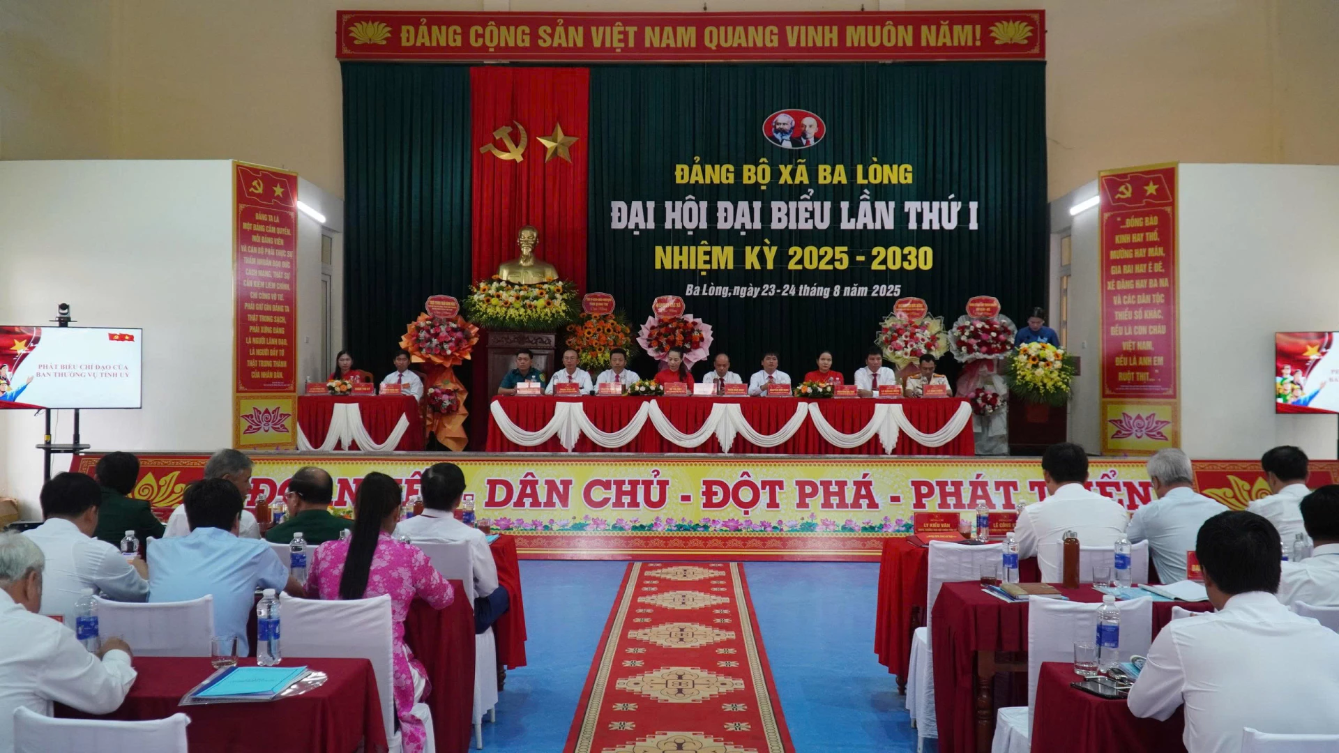 Toàn cảnh đại hội - Ảnh: Nhật Minh