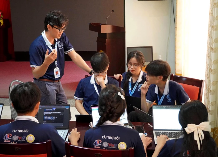  Khơi dậy đam mê khoa học, công nghệ