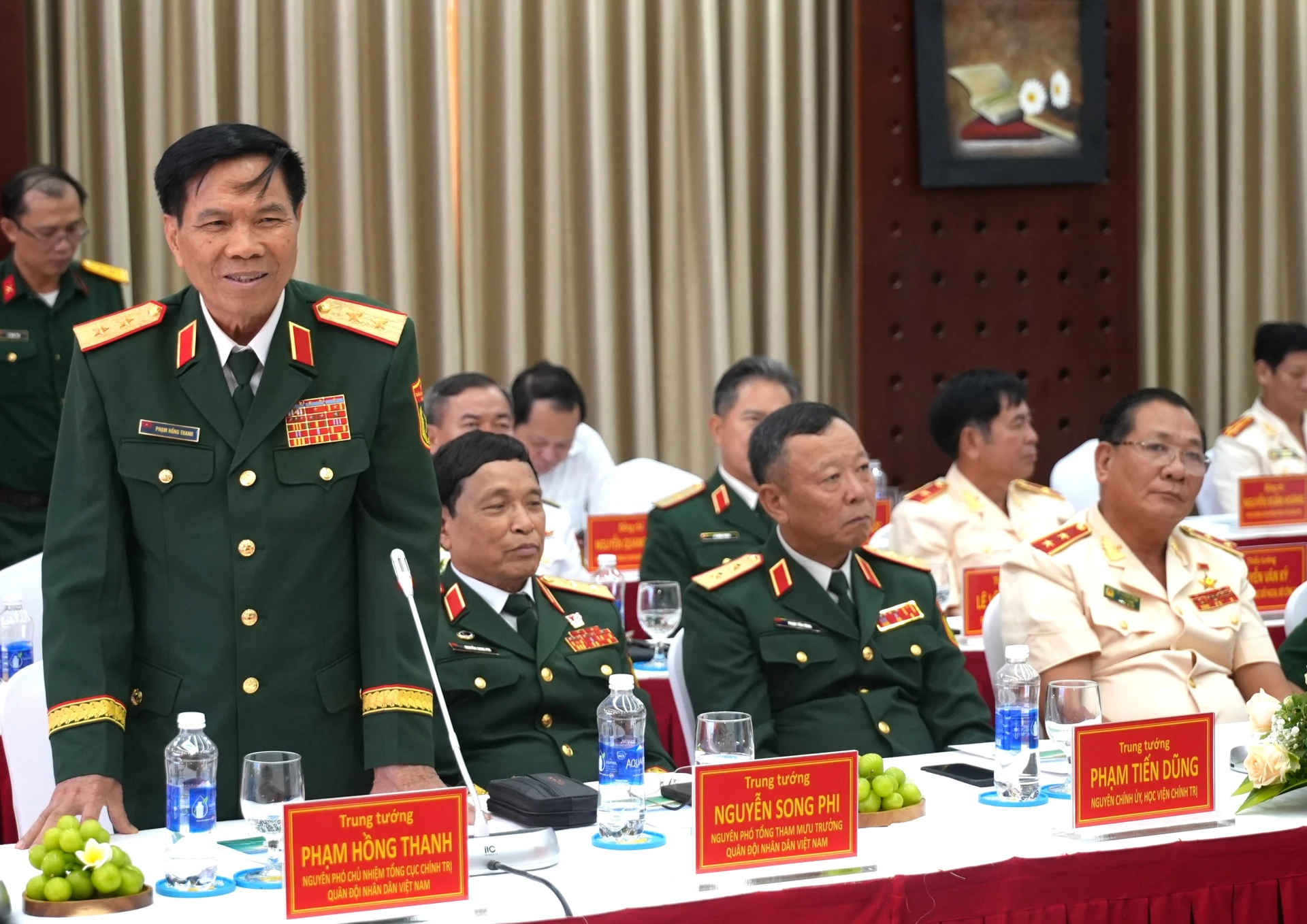 Trung tướng, nguyên Phó Chủ nhiệm Tổng cục Chính trị Quân đội nhân dân Việt Nam Phạm Hồng Thanh phát biểu tại buổi gặp mặt - Ảnh: T.Đ