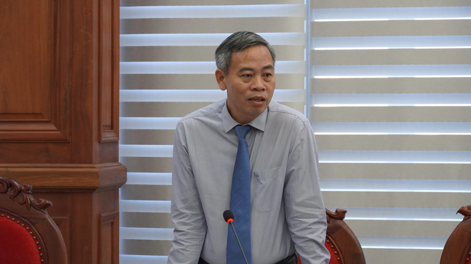 Phó Bí thư Tỉnh ủy, Chủ tịch HĐND tỉnh Nguyễn Đăng Quang phát biểu tại phiên họp - Ảnh: QV