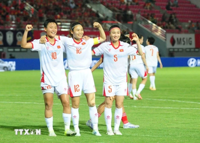 AFF Cup 2025 nữ: Việt Nam 'đại chiến' Thái Lan tranh ngôi đầu bảng