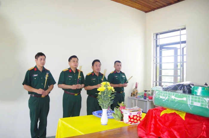 Quy tập thêm 1 hài cốt liệt sĩ tại xã Khe Sanh