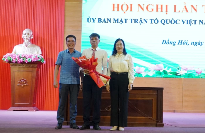 Hiệp th­ương cử chức danh Chủ tịch Ủy ban MTTQ Việt Nam phường Đồng Hới, nhiệm kỳ 2024-2029