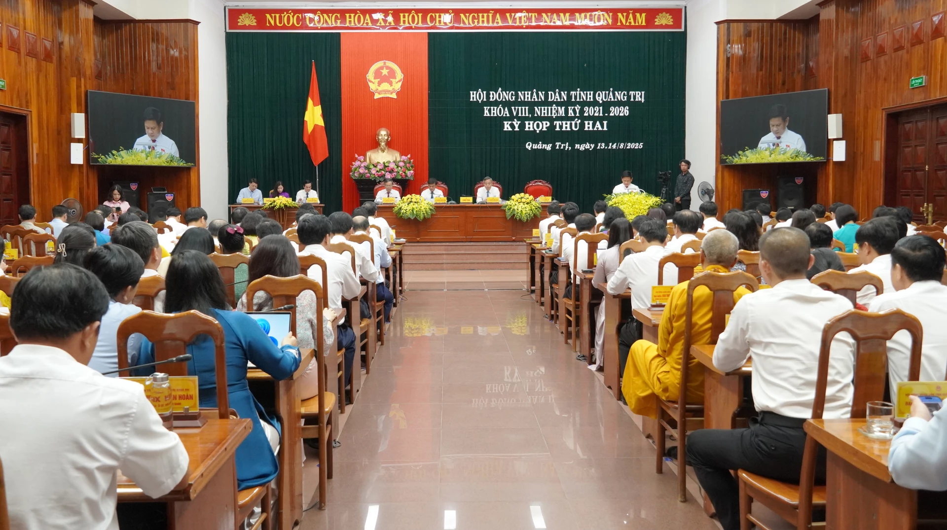 Quang cảnh kỳ họp - Ảnh: N.H