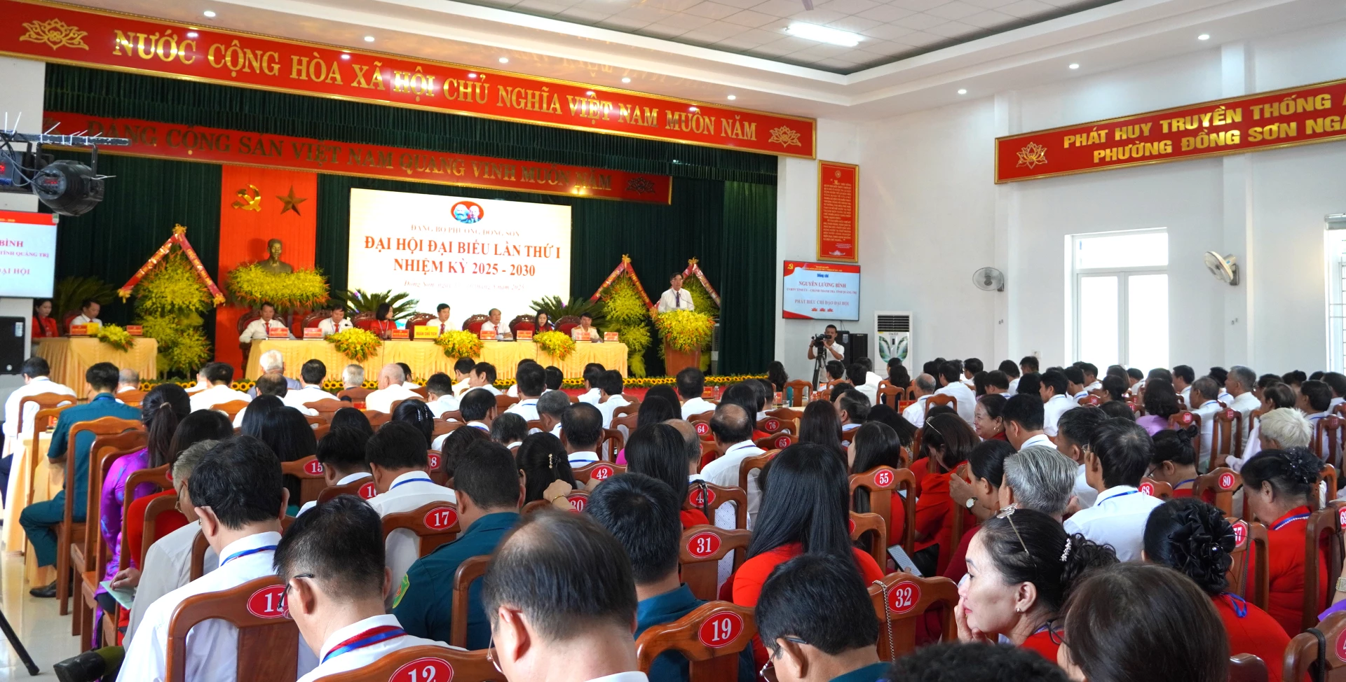 Quang cảnh đại hội. Ảnh: H.T