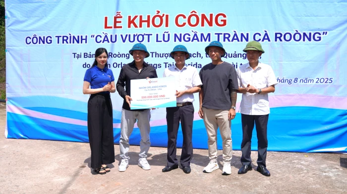 Khởi công cầu vượt lũ tại bản Cà Roòng