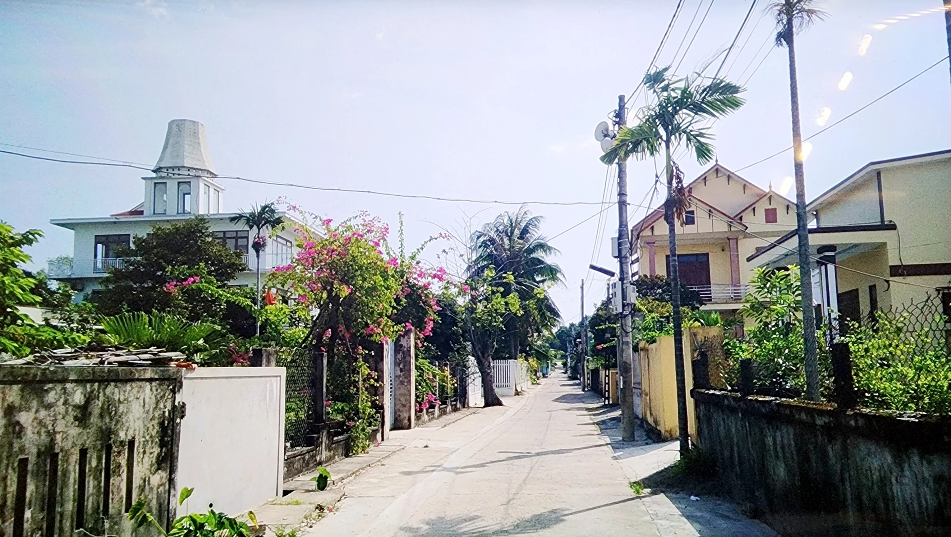Một góc thôn Thượng, làng Võ Xá ngày nay- Ảnh: T.Long.