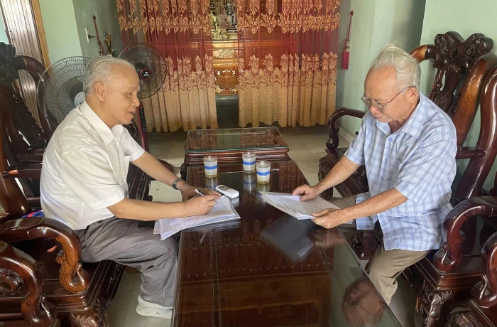 Người phá bom nổ chậm năm xưa