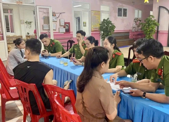 Nỗ lực vì nền hành chính chuyên nghiệp, hiện đại