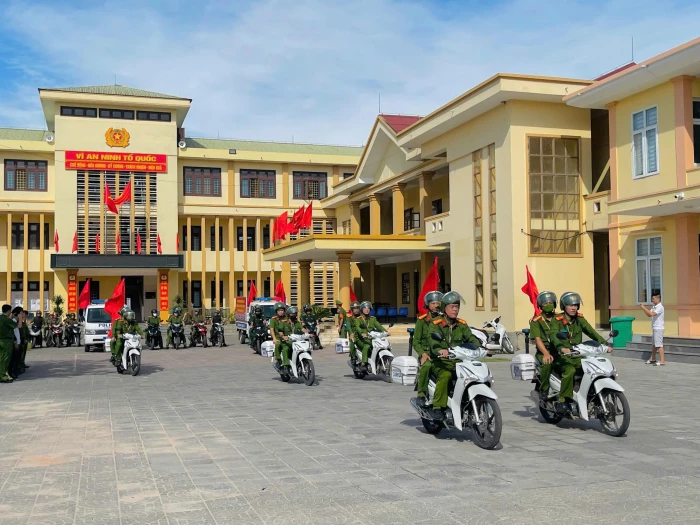 Gương mẫu xây dựng “Công an phường kiểu mẫu về an ninh, trật tự và văn minh đô thị”