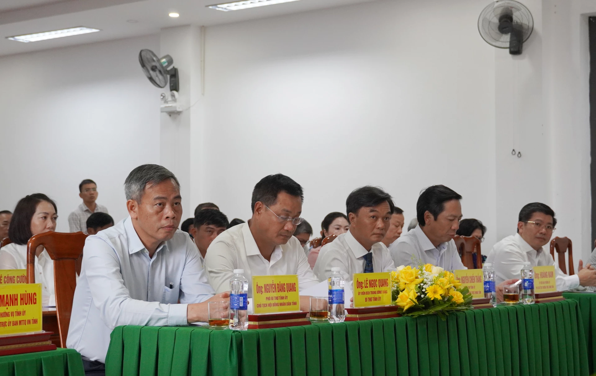 Các đại biểu tham dự hội nghị - Ảnh: XP