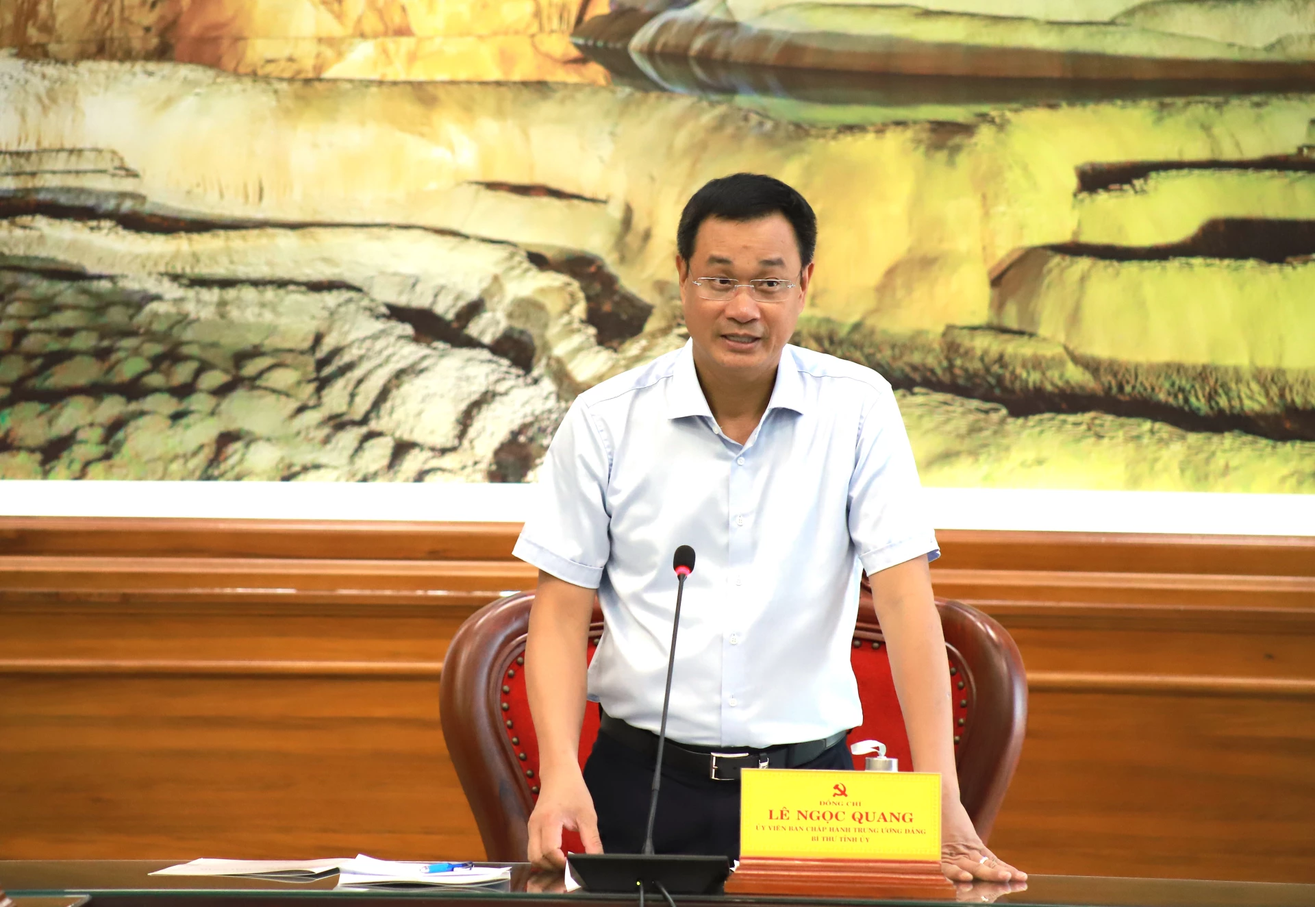 Đồng chí Bí thư Tỉnh ủy Lê Ngọc Quang kết luận hội nghị - Ảnh: QV