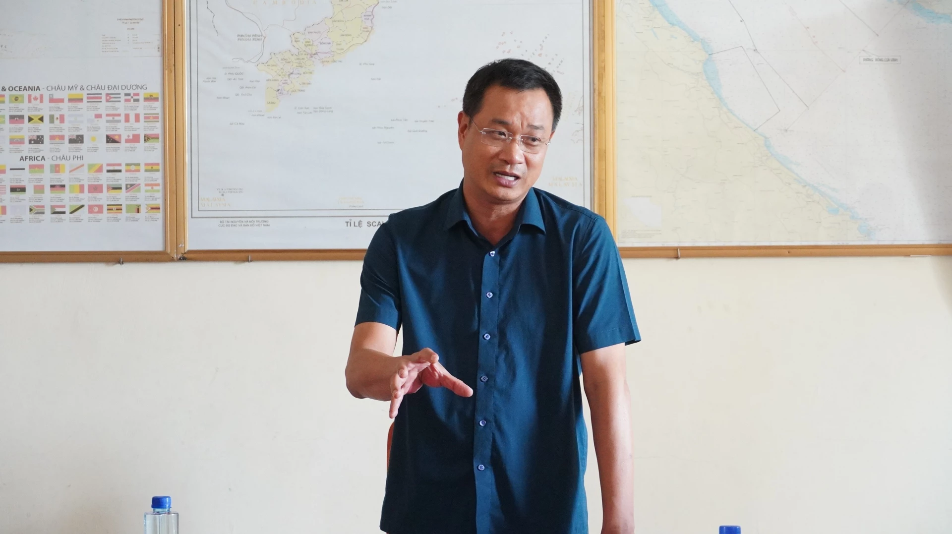 Đồng chí Bí thư Tỉnh ủy Lê Ngọc Quang nhấn mạnh nhiệm vụ ưu tiên hàng đầu là công tác cứu hộ, cứu nạn - Ảnh: QV