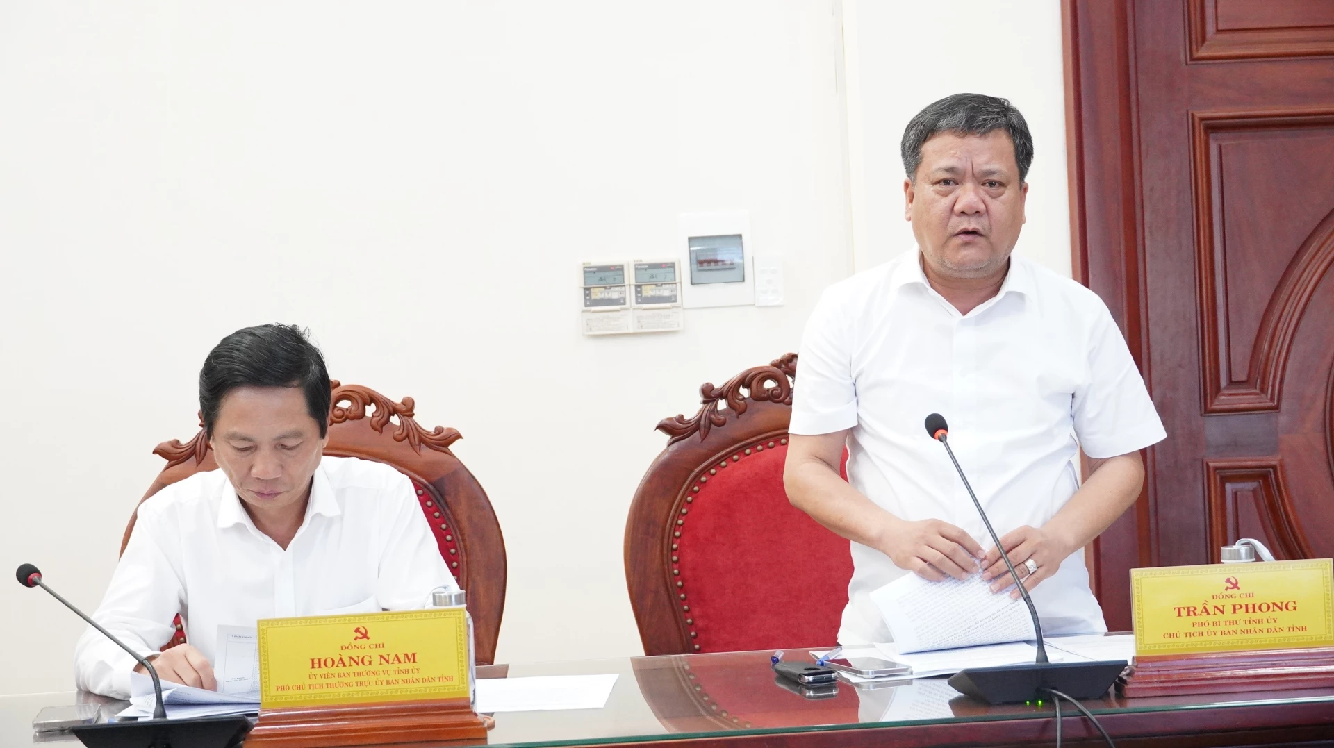 Phó Bí thư Tỉnh ủy, Chủ tịch UBND tỉnh Trần Phong phát biểu tại buổi làm việc - Ảnh: Quốc Việt