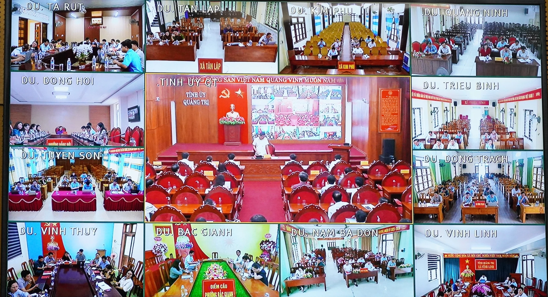 Hội nghị được kết nối trực tuyến đến 78 điểm cầu tại các xã, phường, đặc khu trong tỉnh - Ảnh: QV