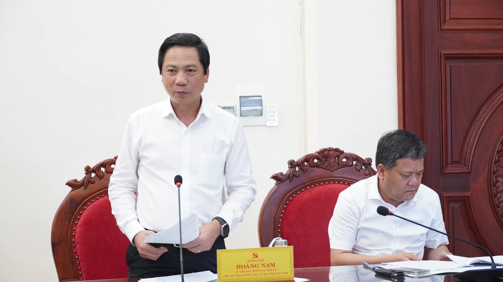 Phó Chủ tịch Thường trực UBND tỉnh Hoàng Nam phát biểu tại buổi làm việc - Ảnh: Quốc Việt