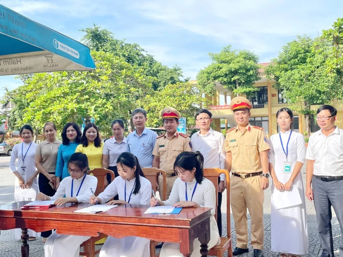 Tuyên truyền an toàn giao thông cho gần 79.000 lượt người