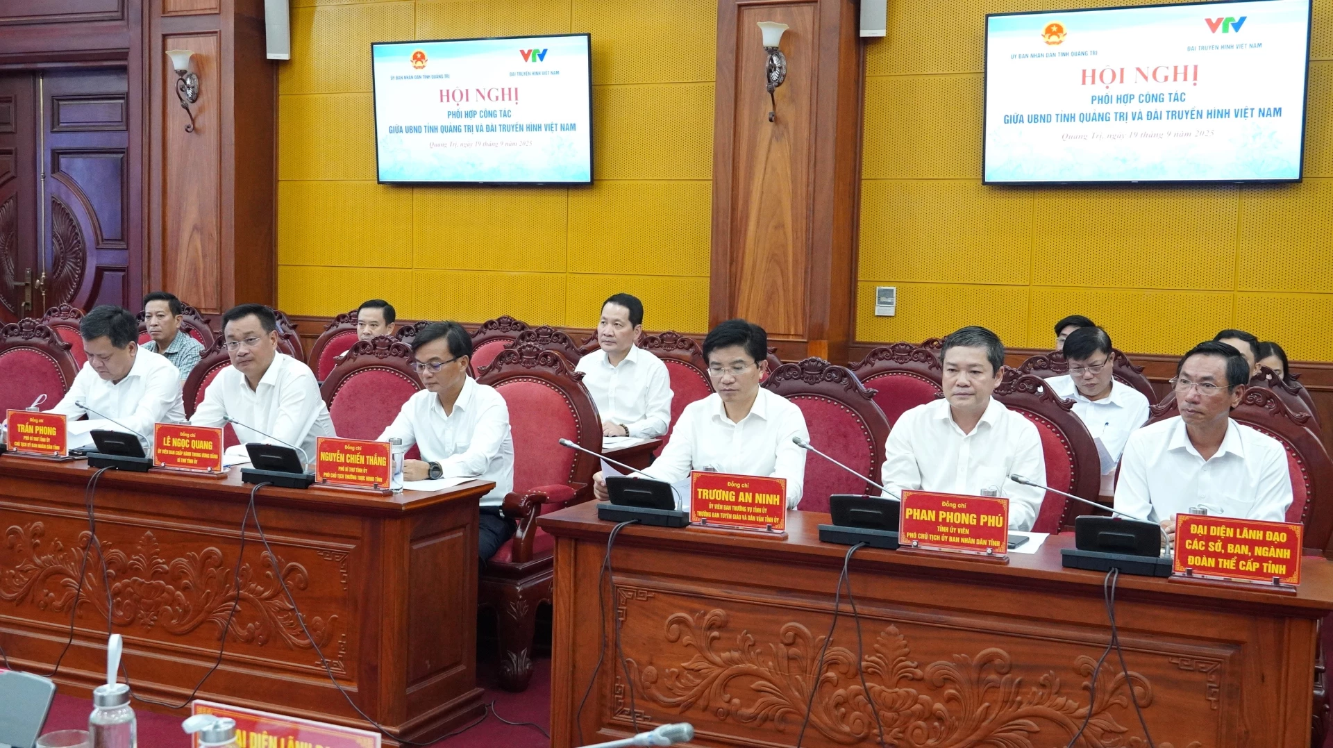 Đại biểu tham dự hội nghị - Ảnh: QV