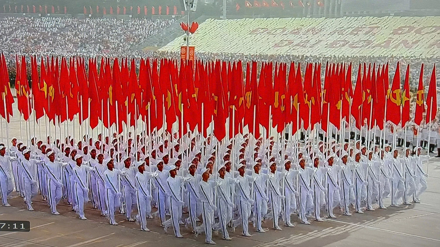 Chương trình diễu binh, diễu hành tại Lễ kỷ niệm.