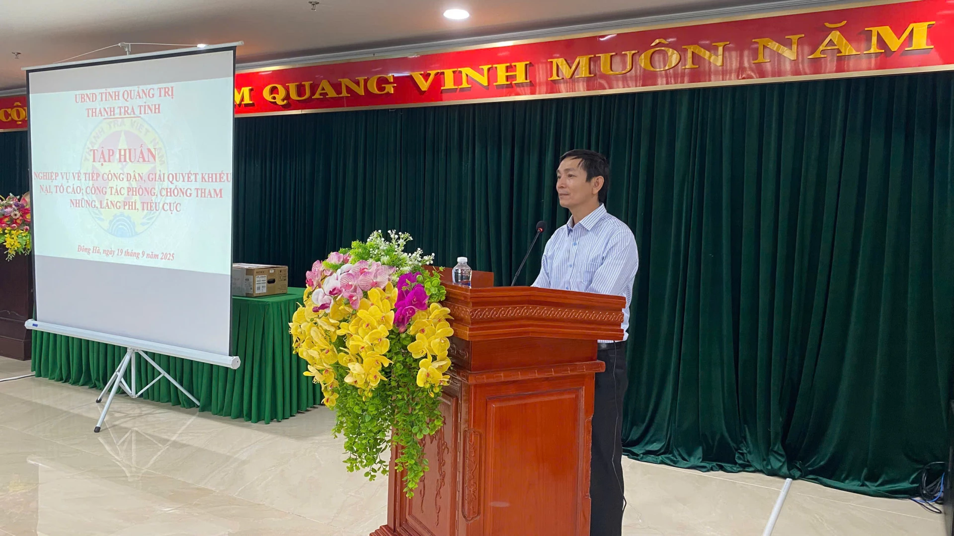 Phó Chánh Thanh tra tỉnh Nguyễn Hoài Nam phát biểu tại hội nghị tập huấn