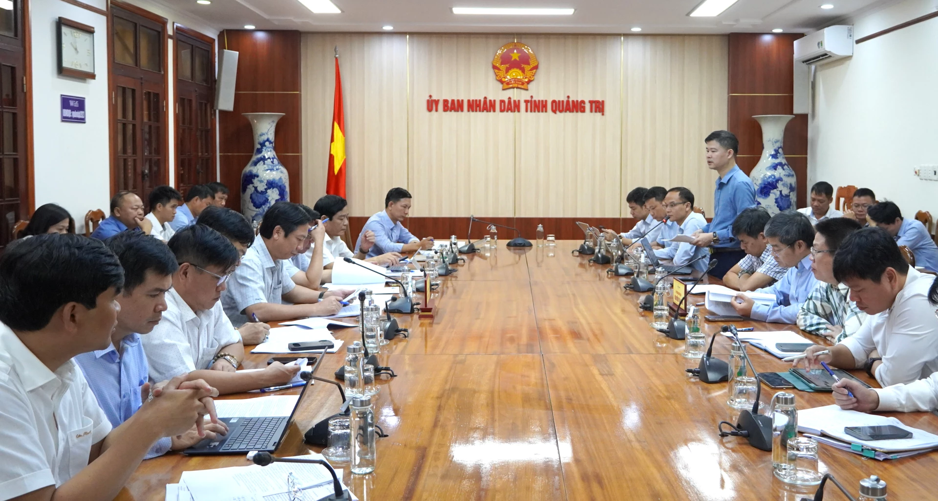 Quang cảnh buổi làm việc. Ảnh: H.Tr.