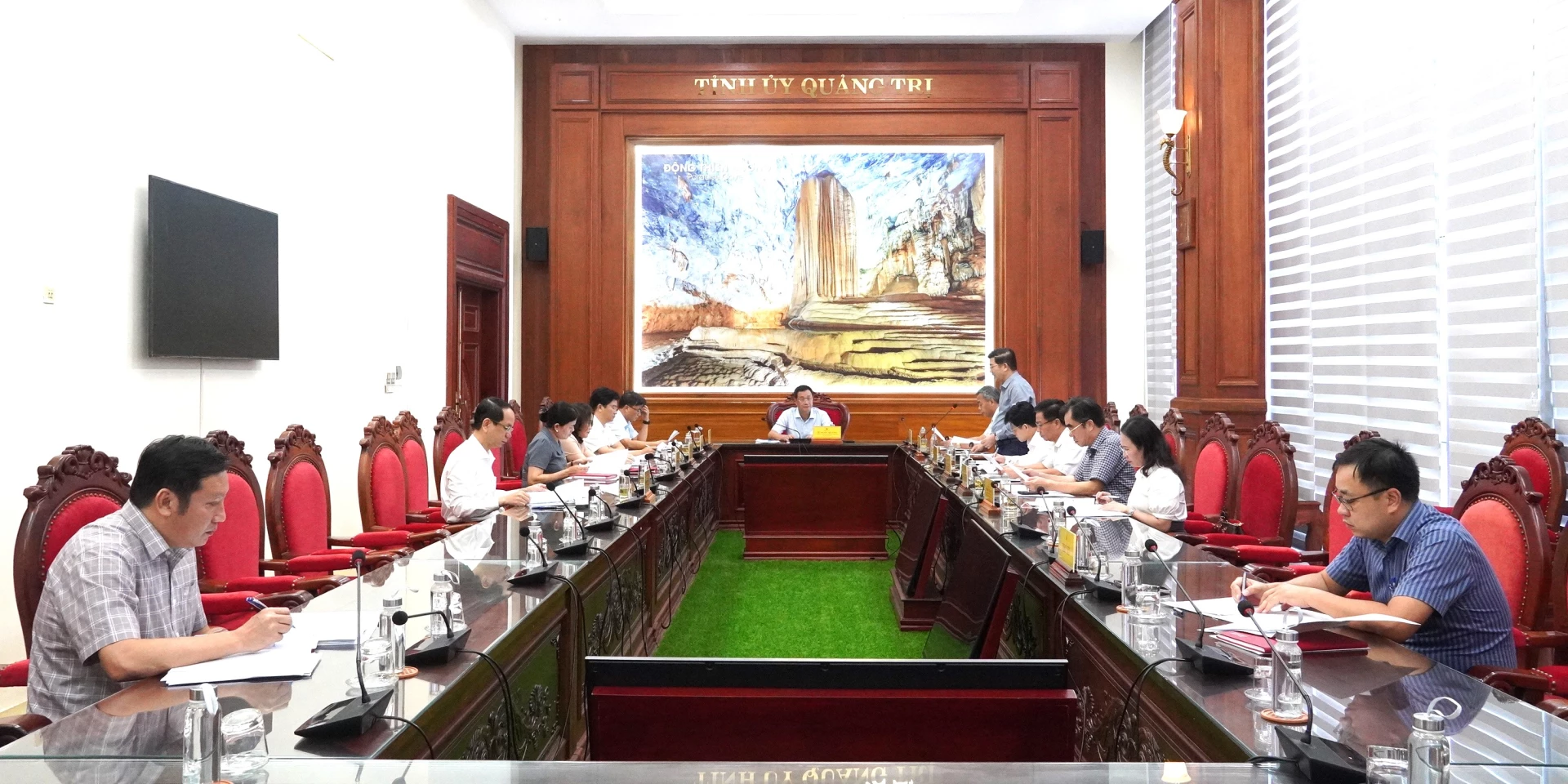 Quang cảnh hội nghị - Ảnh: QV
