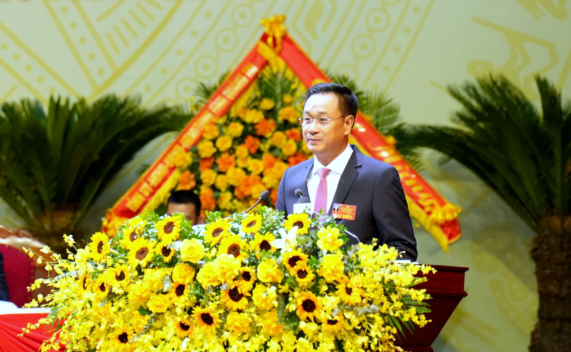 Đồng chí Bí thư Tỉnh ủy Lê Ngọc Quang phát biểu khai mạc đại hội - Ảnh: Lê Tú