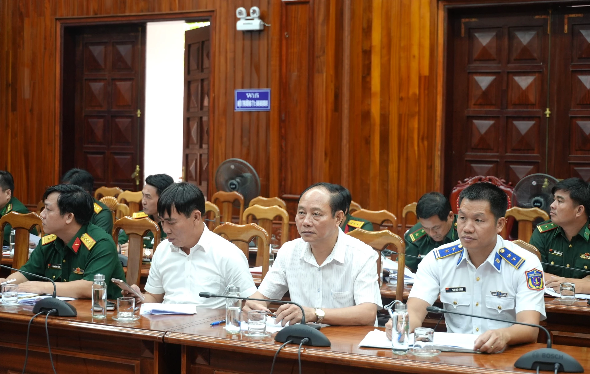 Các đại biểu dự cuộc họp - Ảnh: Trung Đức