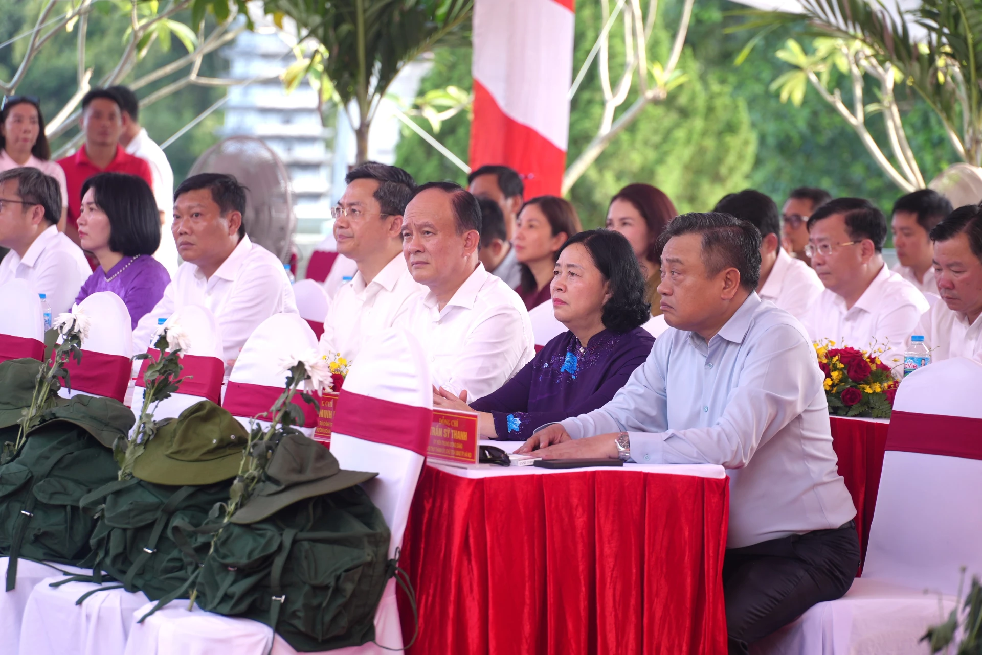 Đồng chí Bùi Thị Minh Hoài, Bí thư Thành Ủy và các đồng chí trong Thường trực Thành ủy Hà Nội dự lễ khánh thành - Ảnh: Trung Đức