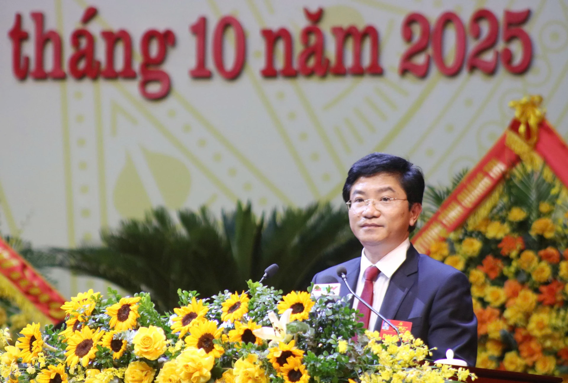 Đồng chí Trương An Ninh, Uỷ viên Ban Thường vụ, Trưởng Ban Tuyên giáo và Dân vận Tỉnh uỷ điều hành đại hội