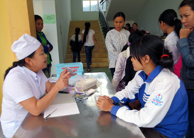 Khám sức khỏe định kỳ: Người dân còn thờ ơ