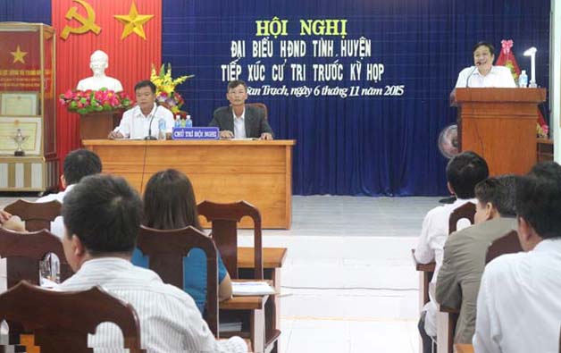 Đại biểu HĐND tỉnh tiếp xúc cử tri trước kỳ họp thứ 16, HĐND tỉnh khóa XVI