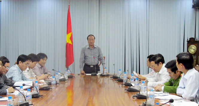 Giao ban về tình hình thực hiện Chương trình mục tiêu Quốc gia xây dựng nông thôn mới quý III-2015