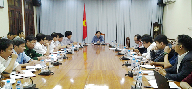 Đẩy nhanh tiến độ triển khai dự án cung cấp điện bằng năng lượng mặt trời