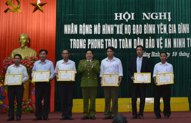 Nhân rộng mô hình "Xứ, họ đạo bình yên, gia đình hòa thuận" trong phong trào toàn dân bảo vệ an ninh Tổ quốc