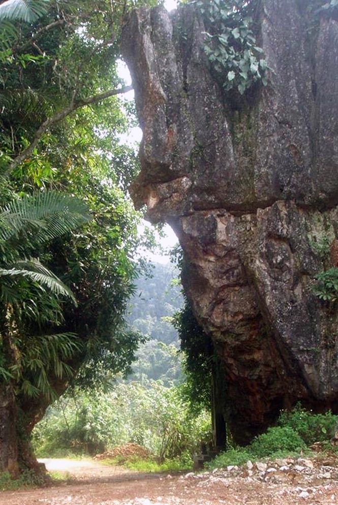 Cổng Trời huyền thoại