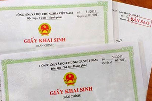 Quy định về đăng ký khai sinh cho trẻ bị bỏ rơi và do mang thai hộ