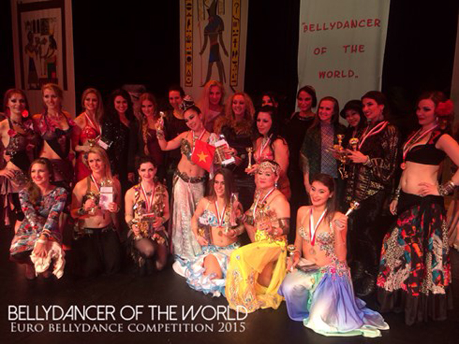 Vũ công Việt Nam vô địch Tribal Fusion Bellydance châu Âu 2015