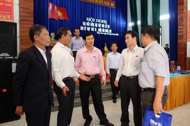 Đại biểu Quốc hội tiếp xúc với cử tri thành phố Đồng Hới