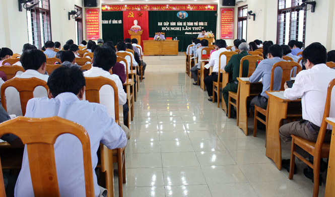 Thành ủy Đồng Hới: Triển khai phương hướng, nhiệm vụ năm 2016